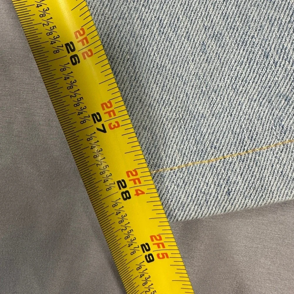 Levis light wash